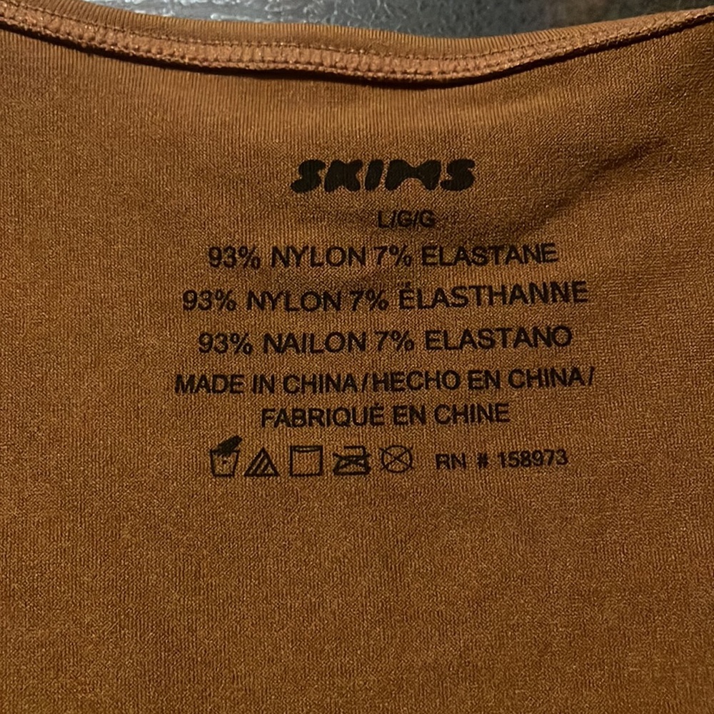 ✨SKIMS BRAND NEW WITH TAGS✨